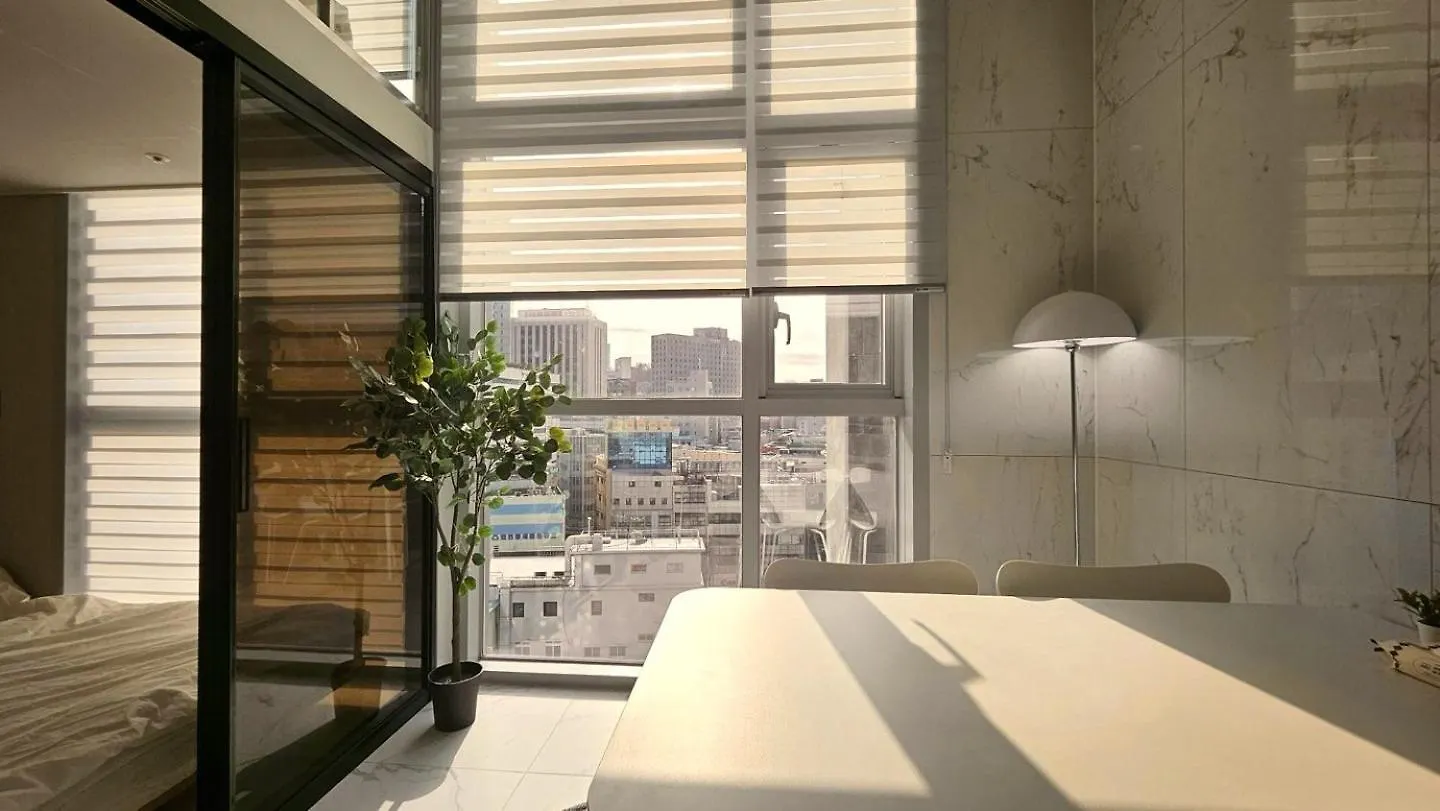 Lägenhet Majestic Seoul Stay Central
